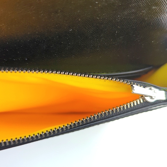 Marc Jacobs Leather White With Black Polka Dots Chain Strap Crossbody NWT - Picture 6 of 7